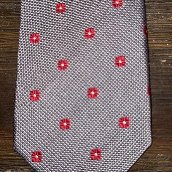 Ike Behar Grey with Red Silk Tie - Picture 3 of 7